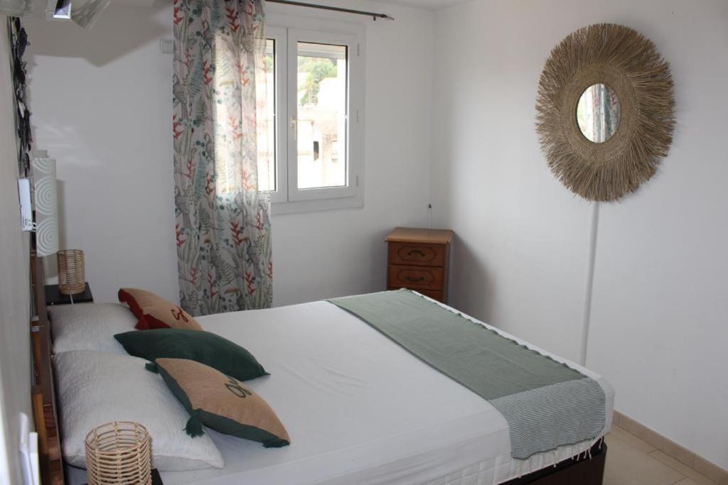 T2 Coquet Le Lavandou Plein Centre Vue Mer Exceptionnelle. Apartment Екстериор снимка